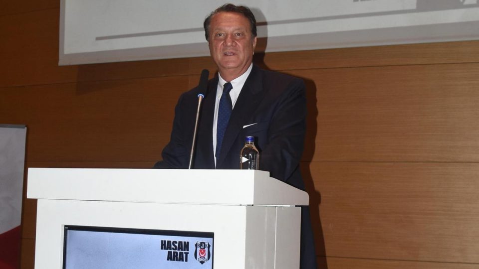 Başkan adayı Hasan Arat İzmirli Beşiktaşlılarla buluştu