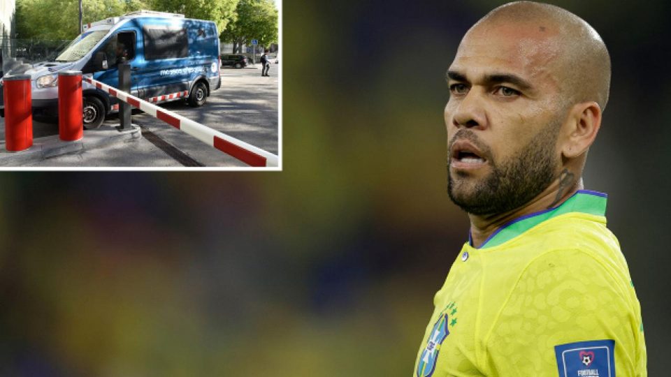 Dani Alves’in 9 yıl hapsi istendi